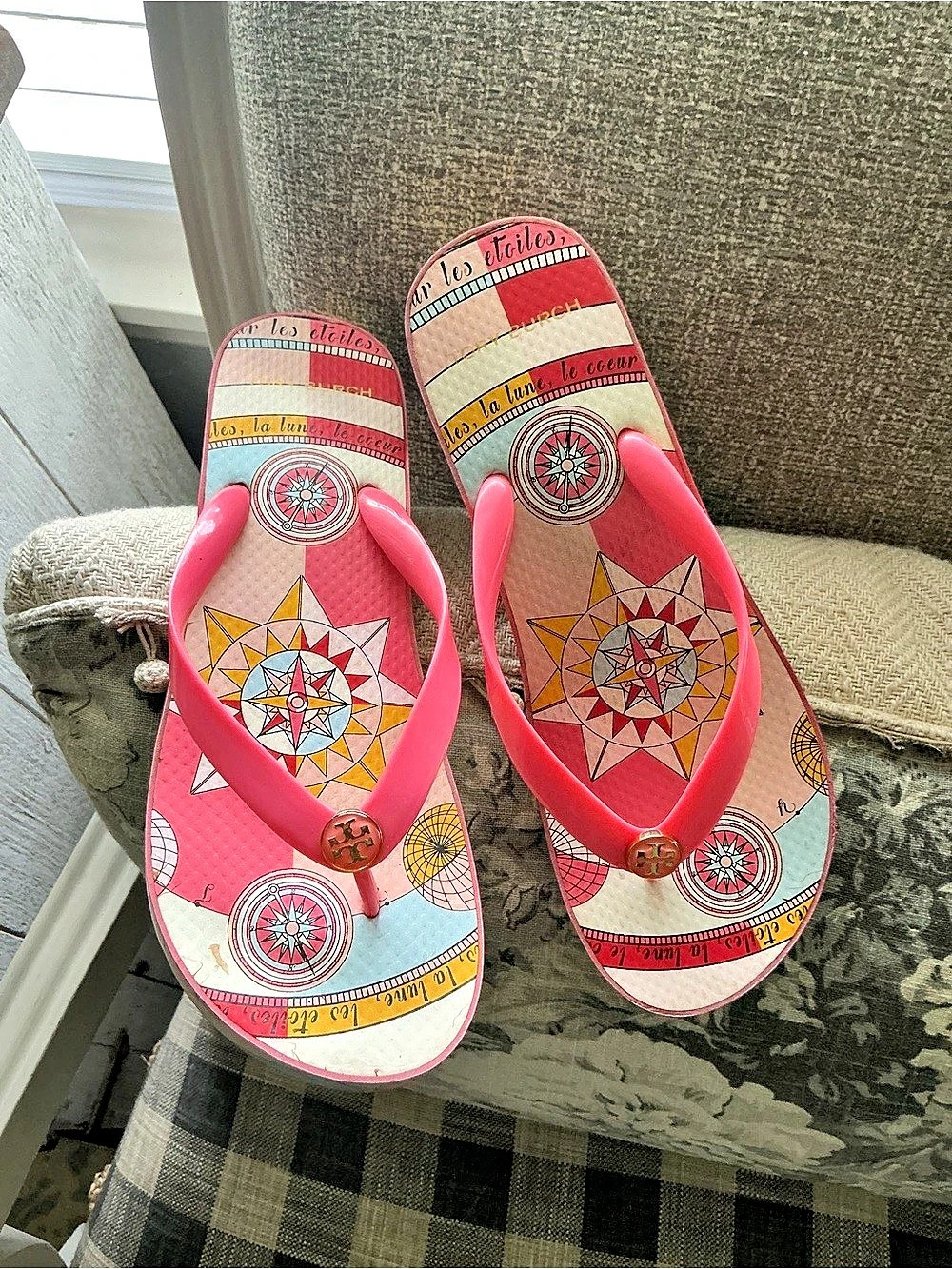 Tory Burch Geometric Flip Flops in Pink & Multicolor